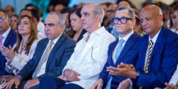 Gobierno entrega 1,087 certificaciones y reconoce a empresas por fortalecer la seguridad y salud en el trabajo