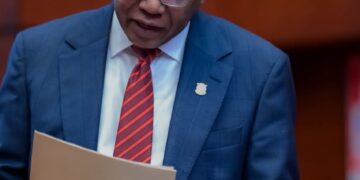 Félix Bautista propone aplazar por tres meses 84 artículos del nuevo Código Penal
