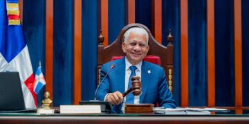 Encuesta sitúa a Ricardo de los Santos entre los senadores con mejor imagen positiva a nivel nacional