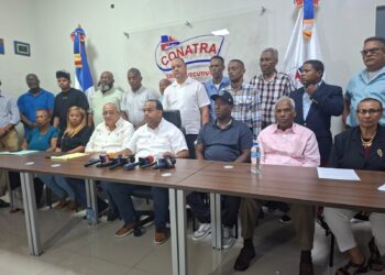 Tras el Intrant intervenir rutas invasoras, Conatra anuncia deja sin efecto paro transporte en Santo Domingo Este.