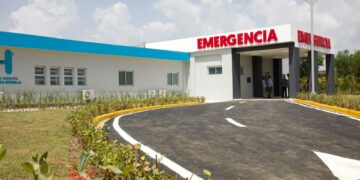 Presidente Abinader inaugura Hospital Hacienda Estrella renovado y abre una nueva etapa de salud digna para más de 60 mil habitantes