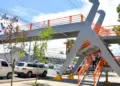Tras 20 años de abandono, habilitan puente peatonal de la avenida Ortega y Gasset