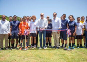 Presidente Abinader sigue apostando por el futuro del deporte dominicano con la entrega de un moderno Centro de Iniciación Deportiva (CIDE) en el Hogar Escuela Santo Domingo Savio