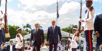 Presidente Abinader recibe en el Palacio Nacional al presidente de Honduras, Nasry Asfura Zablah