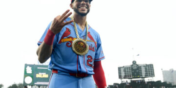 ¡LOCURA HISTÓRICA! Joshua Báez hace historia en su debut en Grandes Ligas con tres jonrones en sus primeros tres turnos