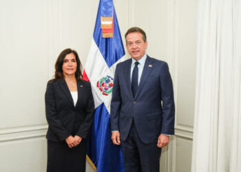 Bisonó inicia gestión en el Mirex con reunión con embajadora de EE. UU. para fortalecer la agenda bilateral