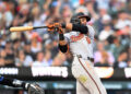 ¡Baltimore desata su poder! Holliday pega cuatro hits y Orioles aplastan 8-5 a los Tigres