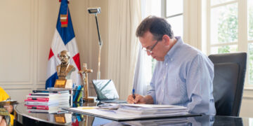 Canciller Víctor Bisonó y secretario de Estado Marco Rubio conversan sobre prioridades de la relación entre República Dominicana y Estados Unidos