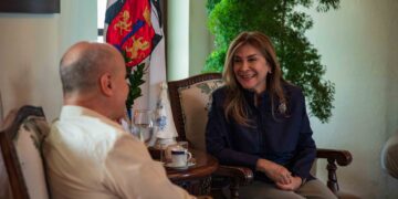 Expresidente de Costa Rica valora gestión de Carolina Mejía en Santo Domingo*