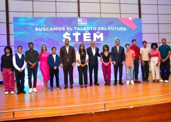 Presidente Abinader encabeza reconocimiento del Indotel a más de 170 estudiantes destacados en concurso de vocaciones STEM