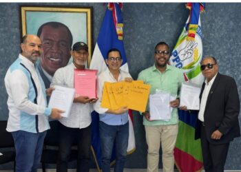 Rumbo a su primer congreso, PPG distribuye material informativo; dice avanza en su ruta hacia la historia