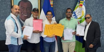 Rumbo a su primer congreso, PPG distribuye material informativo; dice avanza en su ruta hacia la historia