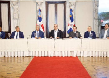 Presidente Abinader: Dejaremos un legado histórico con la entrega de títulos de parques nacionales al Estado Dominicano
