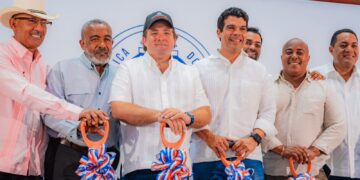 Paliza encabeza inicio de ampliación del alcantarillado sanitario de Luperón