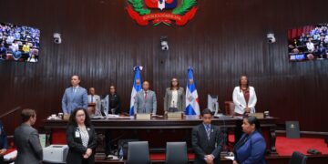 Diputados aprueban proyecto de ley obliga a impartir en las escuelas la materia de moral y cívica